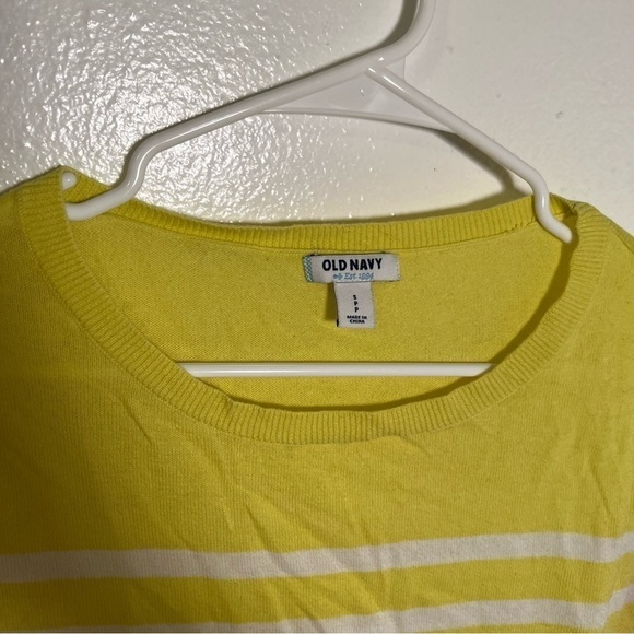 Old Navy Boatneck Sweater Yellow White Stripes - Picture 12 of 13